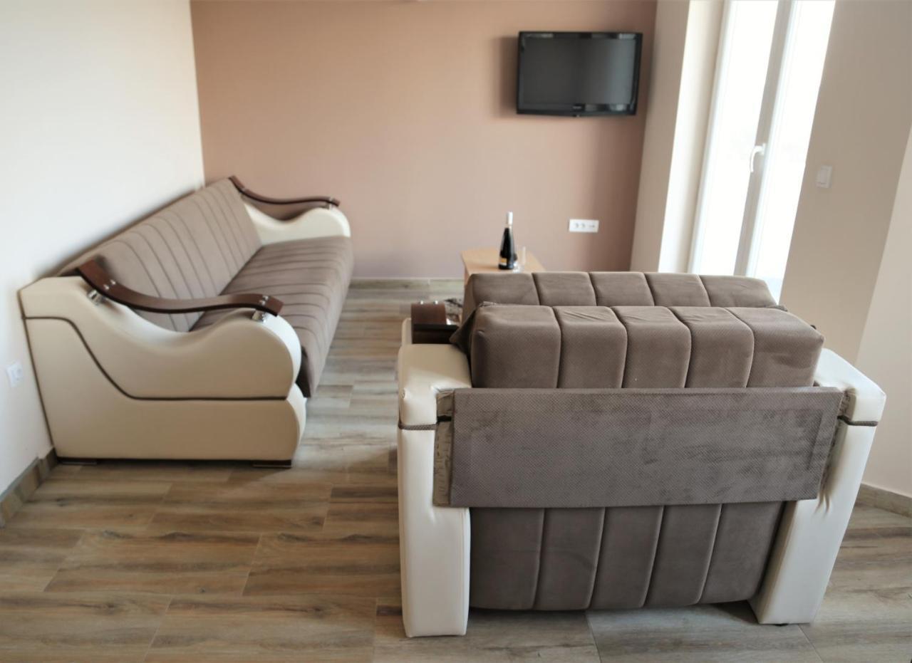 Fruskogorska Idila Apartmani 브르드니크 외부 사진
