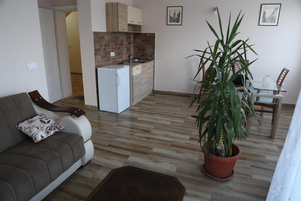 Fruskogorska Idila Apartmani 브르드니크 외부 사진
